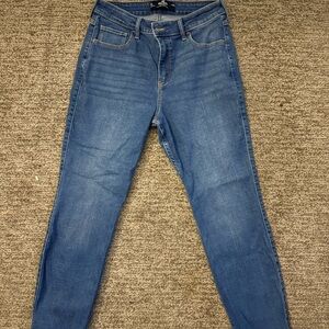 Hollister Women's Skinny Jeans in Blue